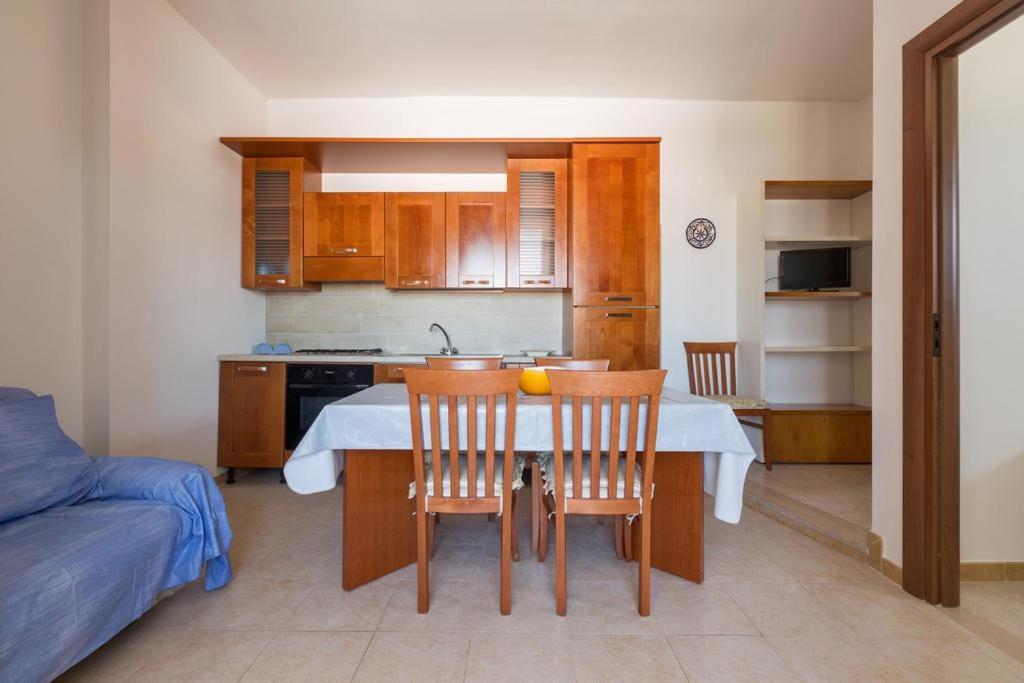 Casa Vacanza Mare Blu Торре-Лапилло Экстерьер фото